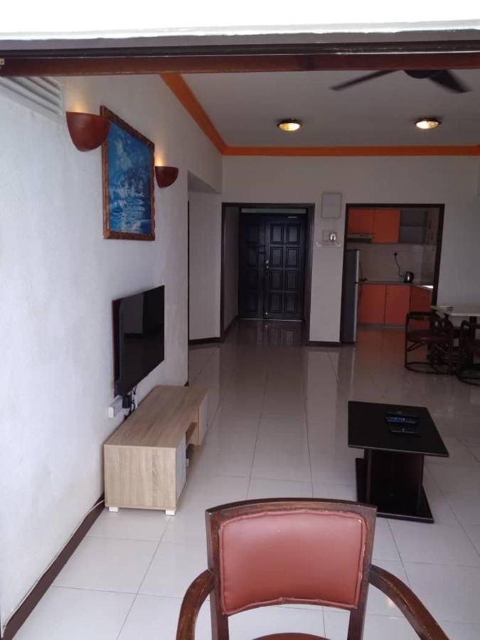 The Barn Private Home @ Sri Sayang Apartment Batu Feringgi Ngoại thất bức ảnh